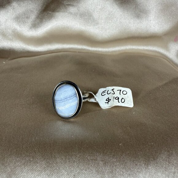 Vintage Style Sterling Silver Ring with Blue Lace Agate Oval Gemstone Size 8 - Picture 4 of 5